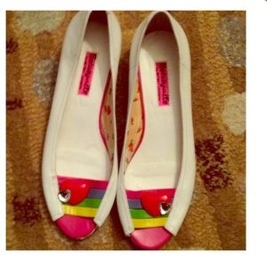 Betsey Johnson Flats