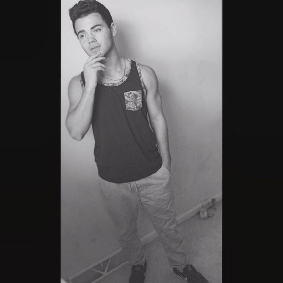 Meet your Posher, Michael