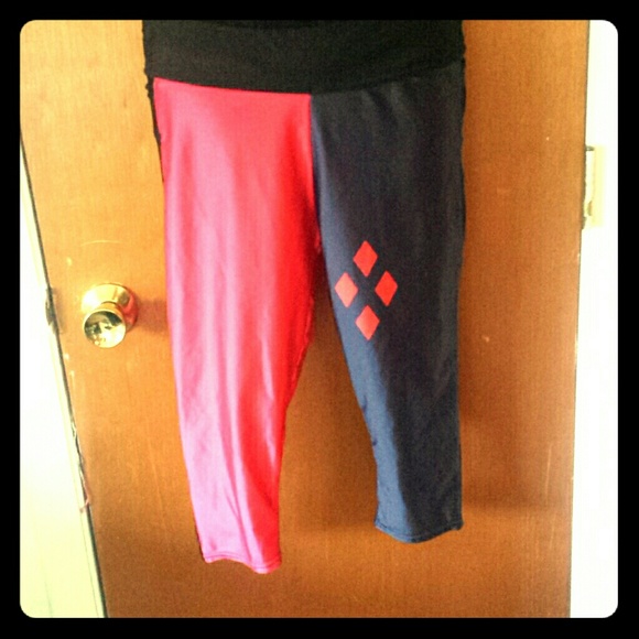 Harley Quinn Fitness Capri