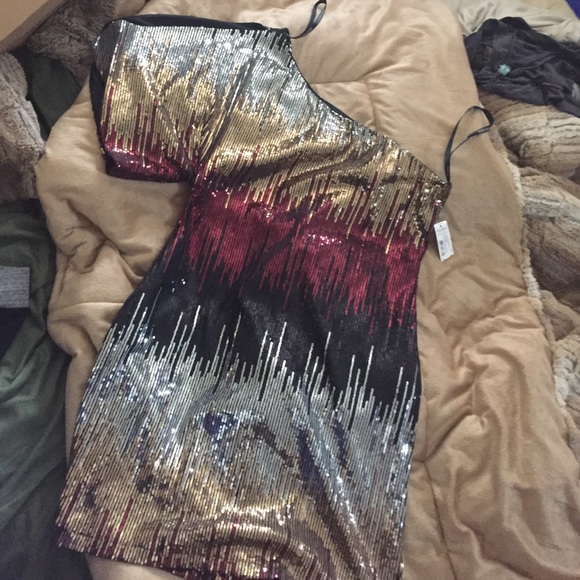 A night dress - Picture 1 of 1