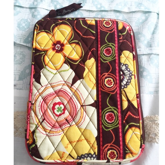 Vera Bradley e-reader/tablet sleeve