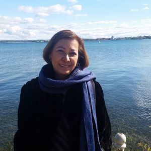 Meet your Posher, Mayette