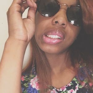 Meet your Posher, Shamari