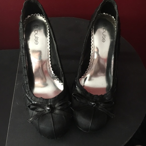Black heels