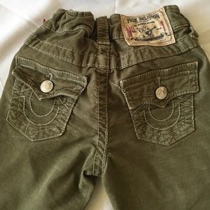 Pre owned green boys True Religion Pants
