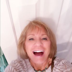 Meet your Posher, Michele