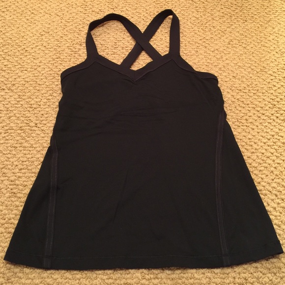 Like New Lululemon Yoga Tank - Size 10