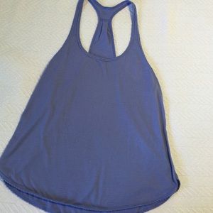 Lululemon 105 singlet size 6