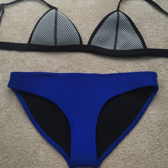 Triangl dupe