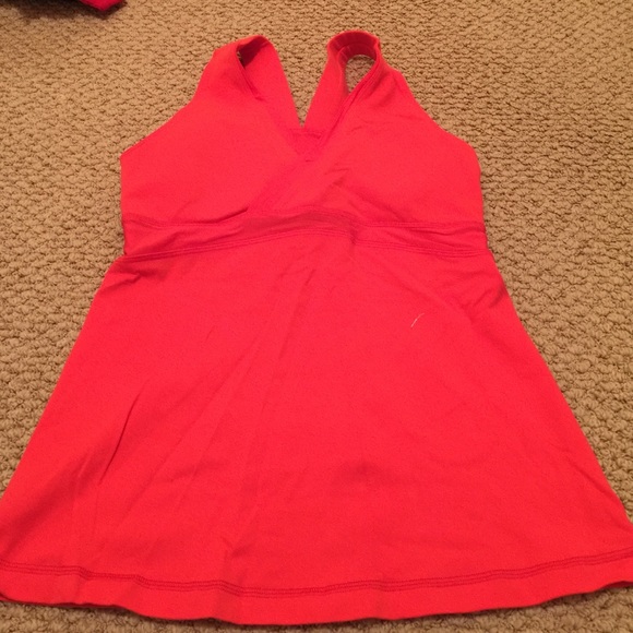 Like New Lululemon Tank - size 10