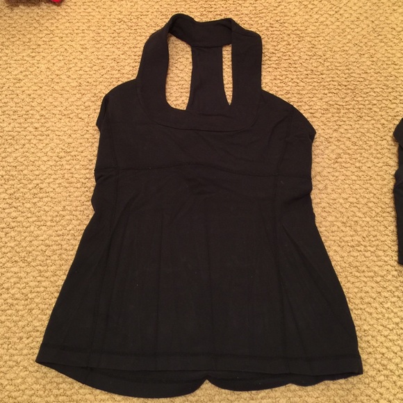 Gently worn Lululemon yoga tank - size 10