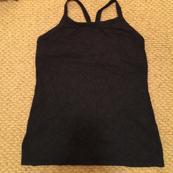 Gently worn Lululemon yoga tank - size 10