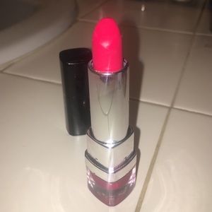 Cherry creamy lipstick