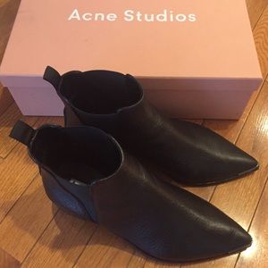 Acne Studios Jensen Leather Ankle Boots!!
