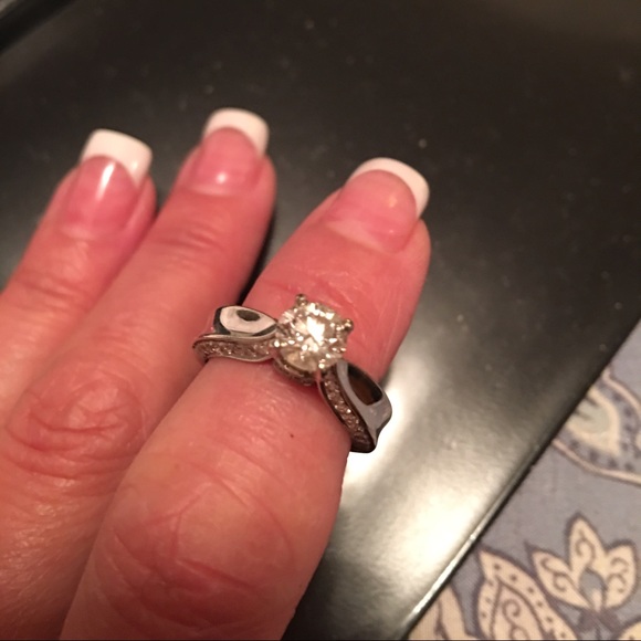 Diamond White Gold Wedding Ring