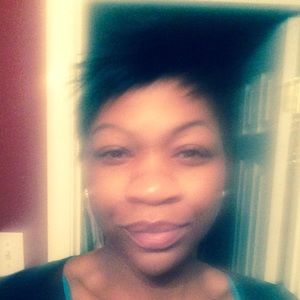 Meet your Posher, Lashonda