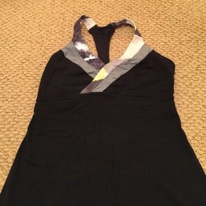 Gently worn Lululemon yoga tank - size 8