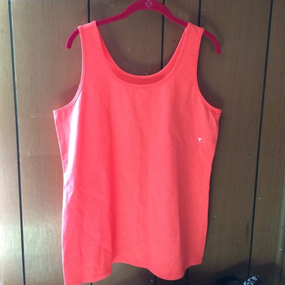 Plus size Maurice's active tank top