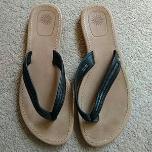 Uggs black leather sandals