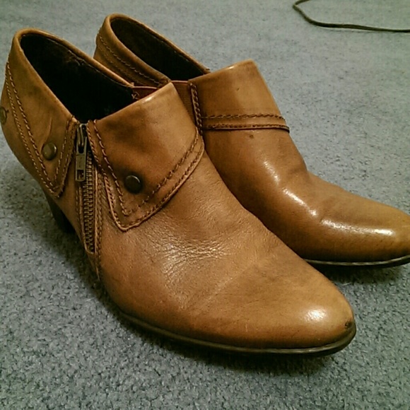 Like new Born booties!