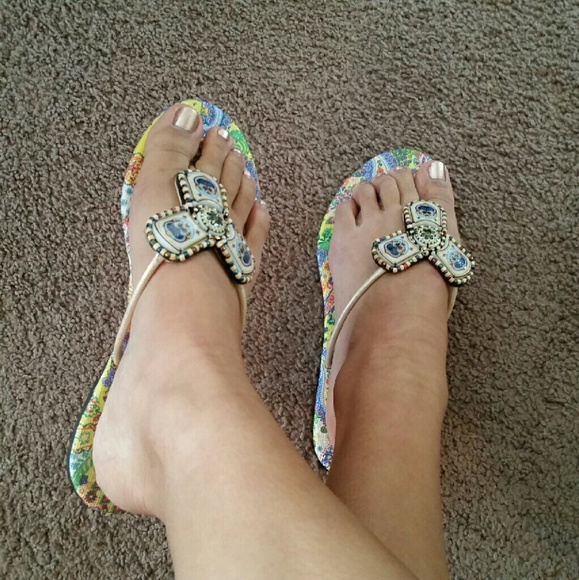 Sandals - Picture 2 of 4