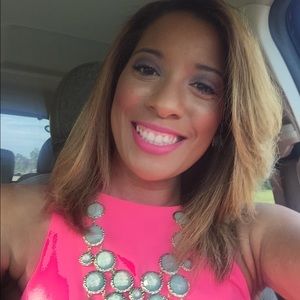 Meet your Posher, Latesia