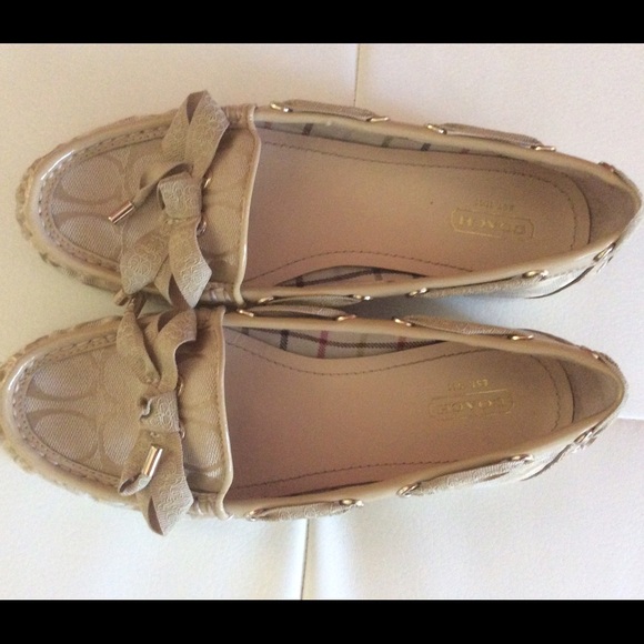 Cute Coach Flats