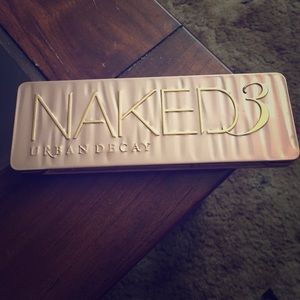 Urban Decay Naked 3 palette