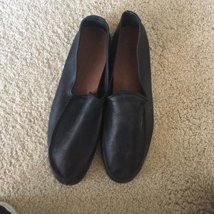 Mens dress shoes