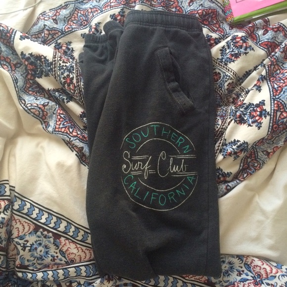 Brandy Melville Pants - california gray sweatpants