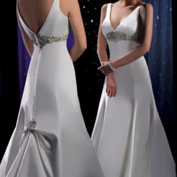 Demetrios Sposabella style 4251 wedding dress sz 8