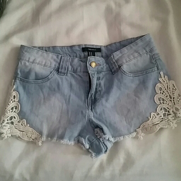 Lace Denim shorts