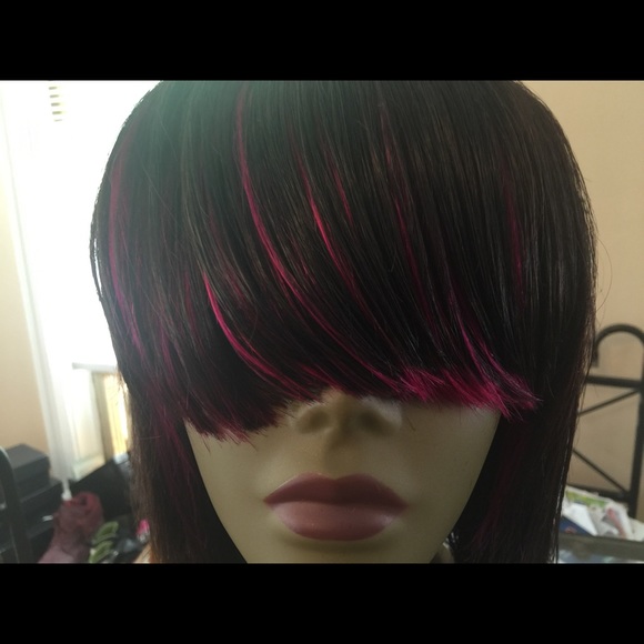 Human Hair Layered Bob Wig