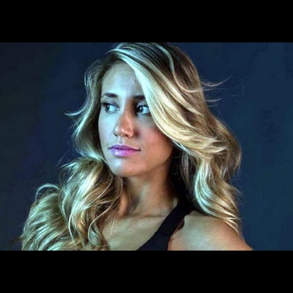 Meet your Posher, Kylene - Picture 1 of 1