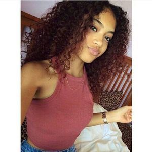 Meet your Posher, Alexia