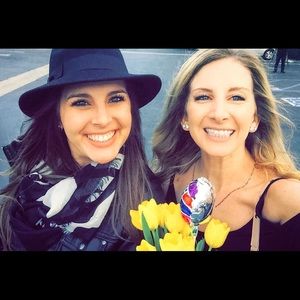 Meet your Posher, Danielle