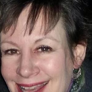 Meet your Posher, Janan