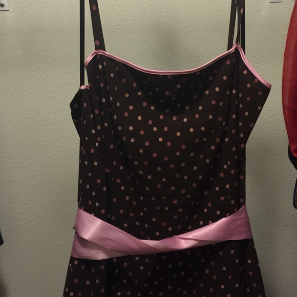 Brown dress with pink polka dots