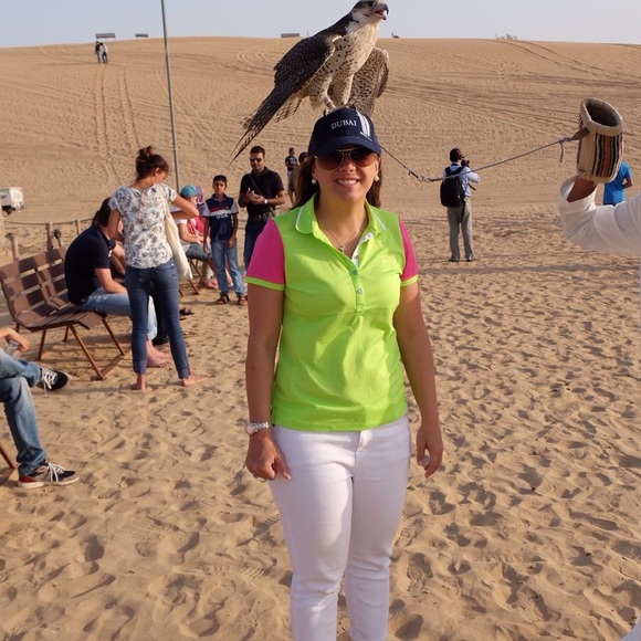 Meet your Posher, Marcela - Picture 1 of 1