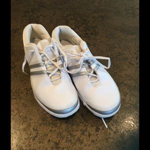 Women's Nike golf shoes size 8