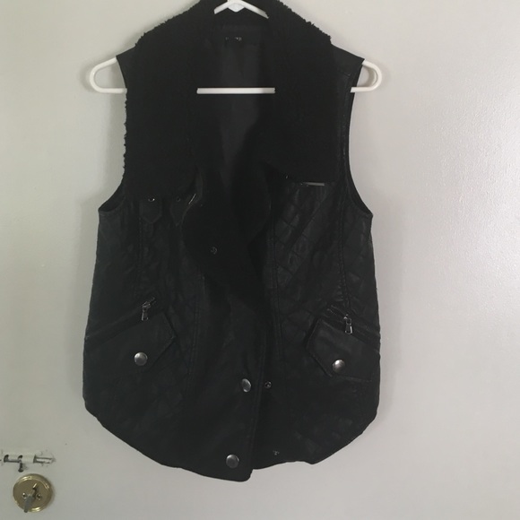 Forever21 Black Leather & Fur Vest