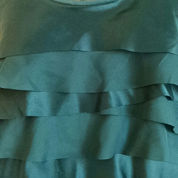 Ann Taylor Loft Top - Picture 3 of 3