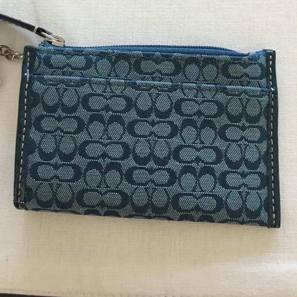 Coach ID/ change purse! - Picture 2 of 2