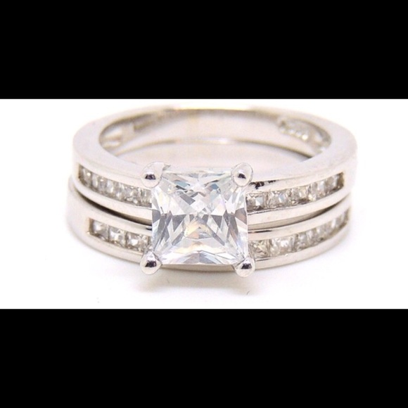 Wedding ring set - Picture 3 of 3