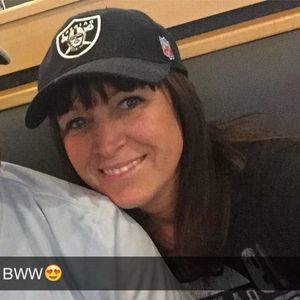 Meet your Posher, Liz