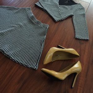 ⚡️Flash Sale⚡️Mustard Heels