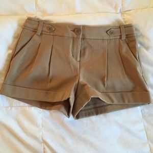 Express never worn shorts sz 4