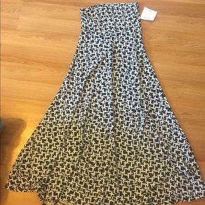 XS LuLaRoe Maxi NWT