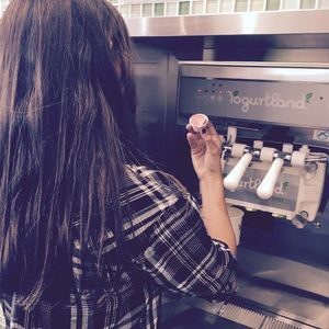 Meet your Posher, Bria