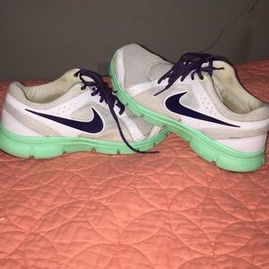 Nike Flex Experience Runs 2.0